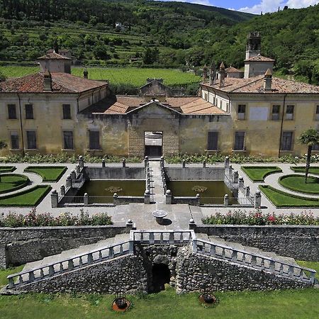 Villa Della Torre Фумане Экстерьер фото