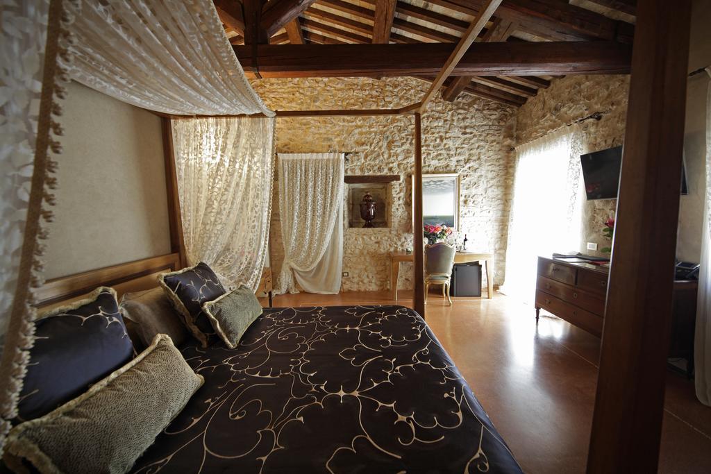 Villa Della Torre Фумане Экстерьер фото