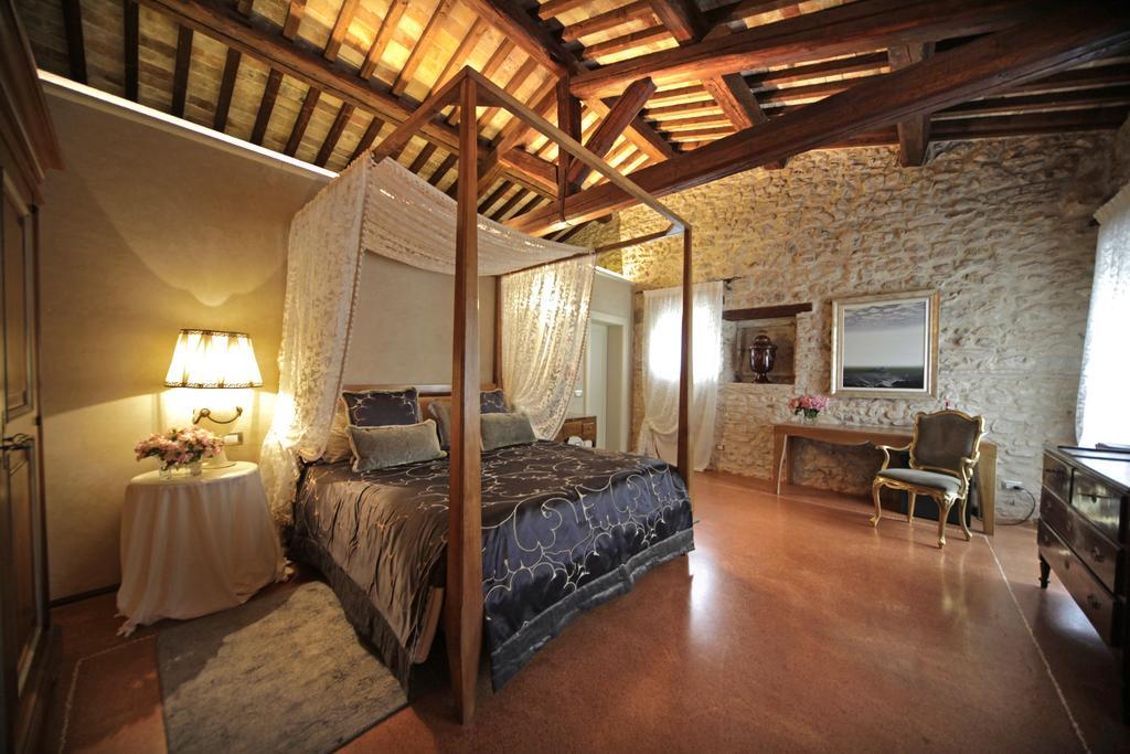 Villa Della Torre Фумане Экстерьер фото
