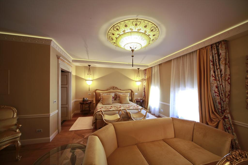 Villa Della Torre Фумане Экстерьер фото